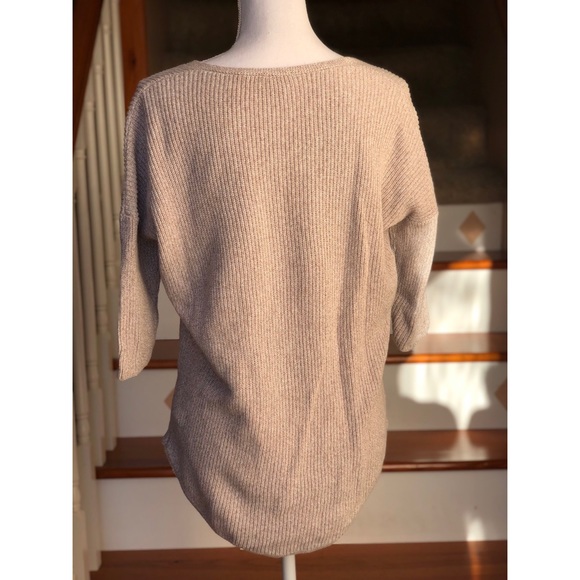 Express Sweater - Picture 2 of 3